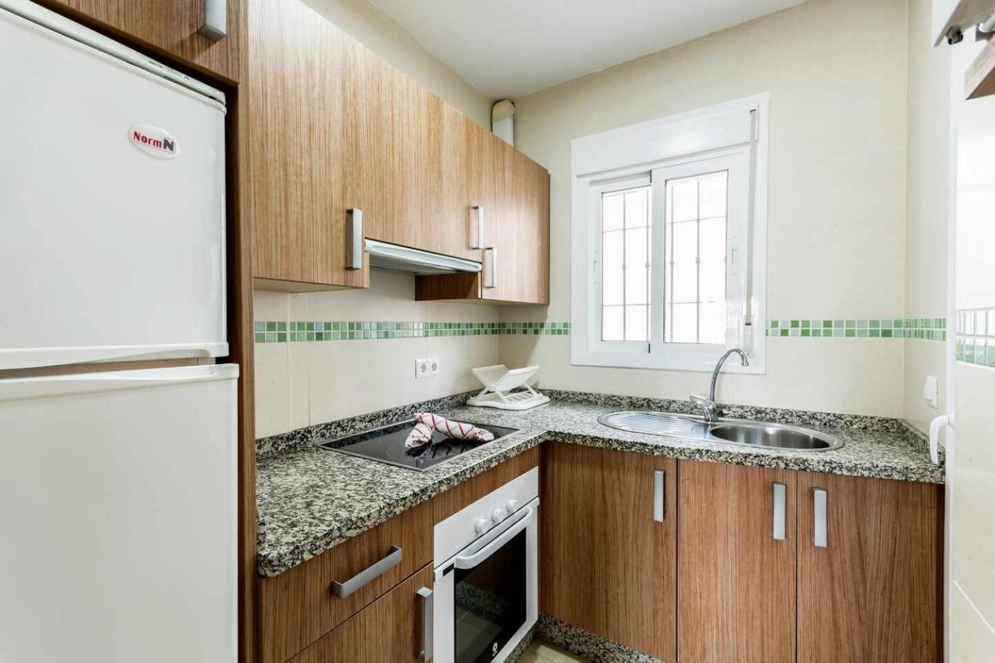 Apartamento Chimenea Playa - 2 Dormitorios Y Terraza نيرخا المظهر الخارجي الصورة